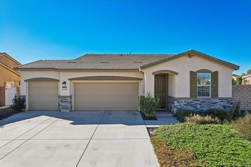 5587 Manila St, Hemet, CA, 92545-5510 | Card Image
