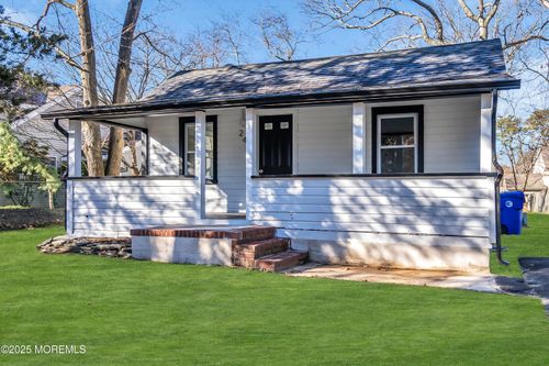 24 Davos Rd, Brick, NJ, 08724-4306 | Card Image