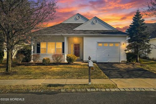 42 Kensington Rd, Manchester, NJ, 08759-6254 | Card Image