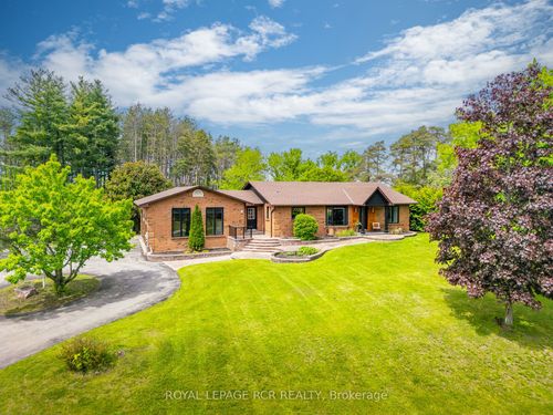 1 Lormik Dr, Uxbridge, ON, L9P1R9 | Card Image