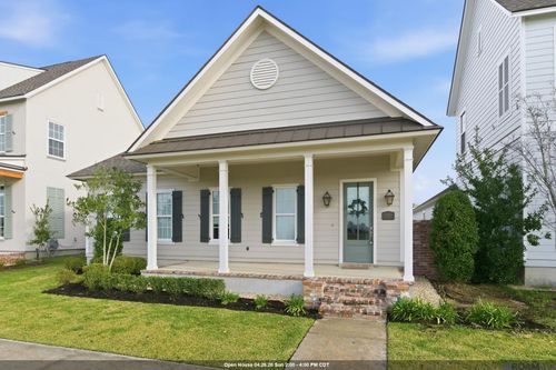 14021 Spalding Way, Baton Rouge, LA, 70817-8426 | Card Image