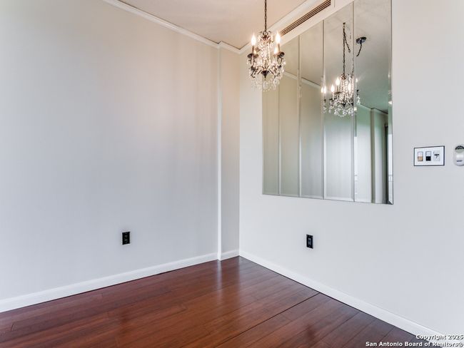 APT-1803 - 1 Towers Park Ln, Condo with 1 bedrooms, 1 bathrooms and null parking in San Antonio TX | Image 7