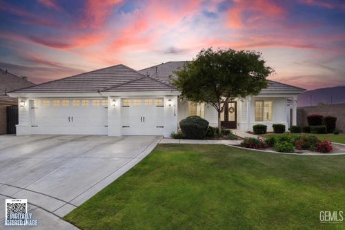 6113 Dartmoor Wood Ave, Bakersfield, CA, 93314-8189 | Card Image