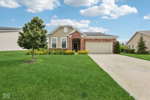 598 Harstad Blvd, Westfield, IN, 46074-7111 | Card Image