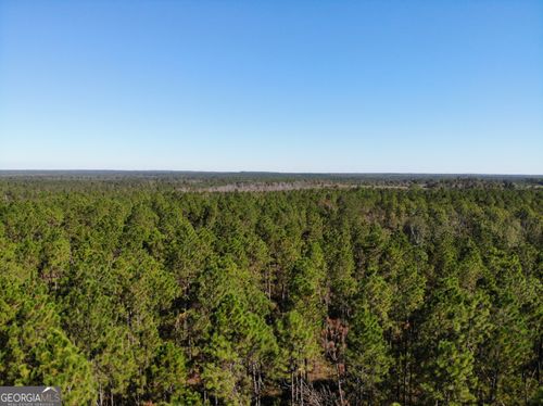 1701 E Golden Isles Hwy, Mc Rae Helena, GA, 31055-3561 | Card Image