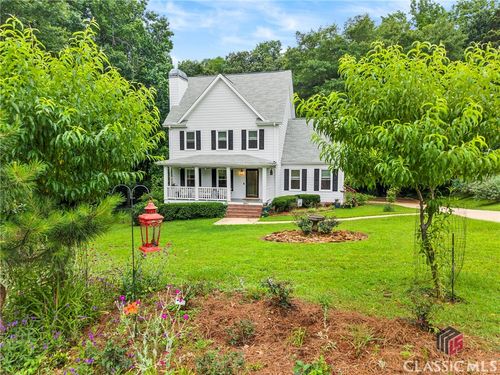 1061 Calls Creek Dr, Watkinsville, GA, 30677-2577 | Card Image