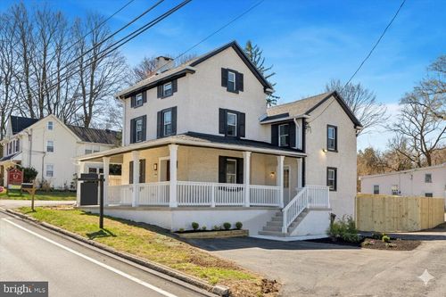 636 Ridge Pike, LAFAYETTE HILL, PA, 19444-2019 | Card Image