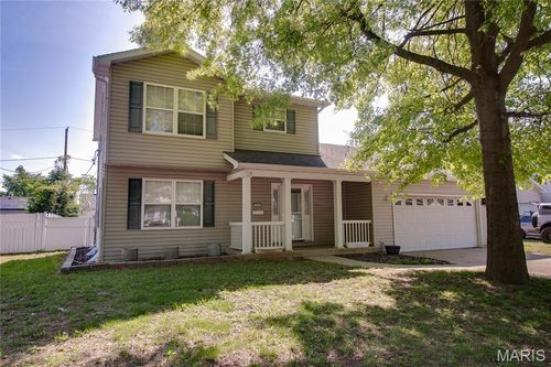 322 Washington Ave, East Alton, IL, 62024-1460 | Card Image