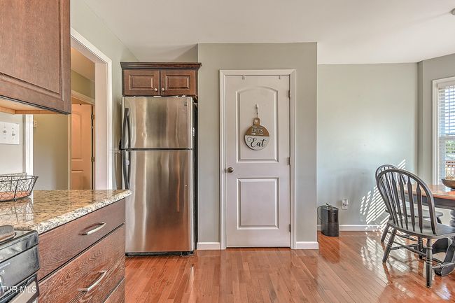 517 W Glade St, House other with 3 bedrooms, 3 bathrooms and null parking in Glade Spring VA | Image 15