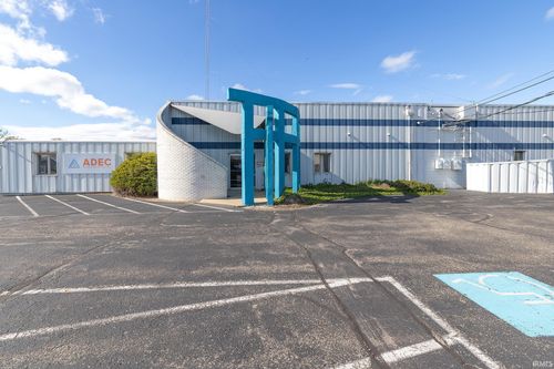 2700 Industrial Parkway, Elkhart, IN, 46516 | Card Image