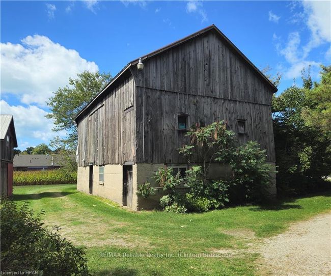75551 Bluewater Highway, Home with 4 bedrooms, 1 bathrooms and 10 parking in Huron ON | Image 26