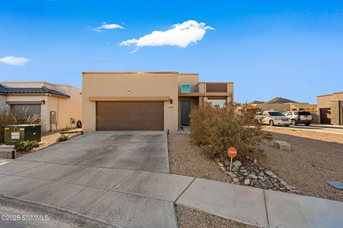 6119 Andromeda Loop, Las Cruces, NM, 88012-5131 | Card Image
