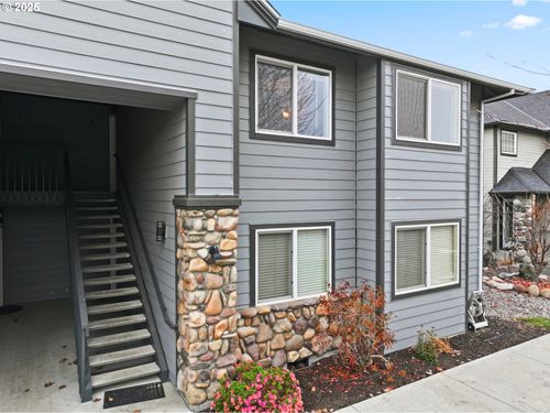 8-260 Lone Pine Ln, The Dalles, OR, 97058-8700 | Card Image