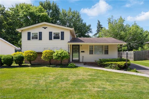 156 Dorland Ave, Berea, OH, 44017-2804 | Card Image
