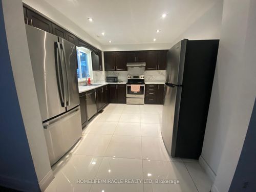 127 Fanshawe Dr, Brampton, ON, L6Z1A8 | Card Image