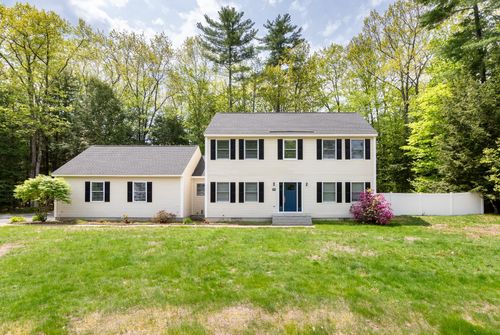 131 Hillcrest Dr, Laconia, NH, 03246-1931 | Card Image