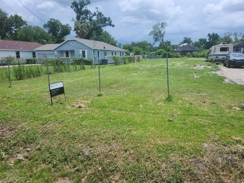 6226 Kashmere St, Houston, TX, 77026-1626 | Card Image