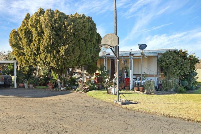 5725 N Wall Rd, House other with 2 bedrooms, 1 bathrooms and null parking in Linden CA | Image 38