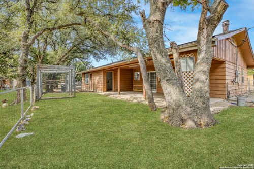 2019 N Park Rd, Canyon Lake, TX, 78133-3556 | Card Image