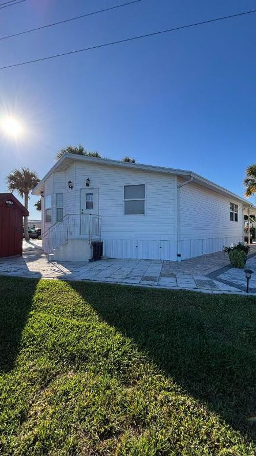 5224 Se 67th Ave, Okeechobee, FL, 34974-2591 | Card Image