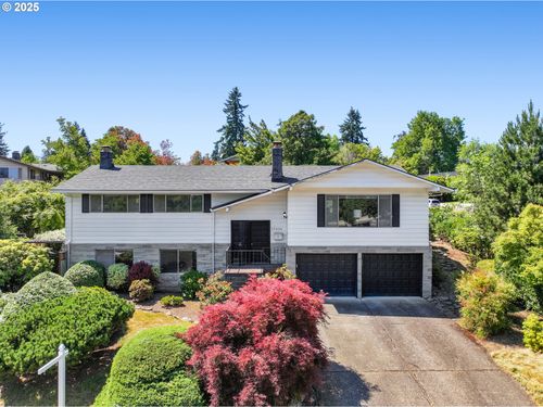 17435 Crownview Dr, Gladstone, OR, 97027-1106 | Card Image