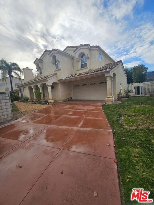 25232 Carson Way, Stevenson Ranch, CA, 91381-1606 | Card Image