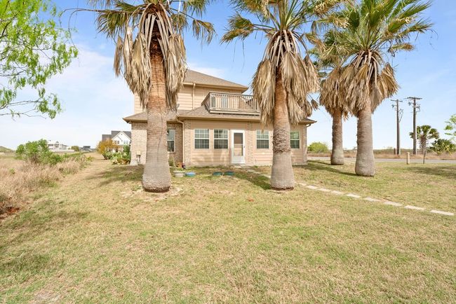 1022 Cape Velero Dr, House other with 3 bedrooms, 3 bathrooms and null parking in Rockport TX | Image 39