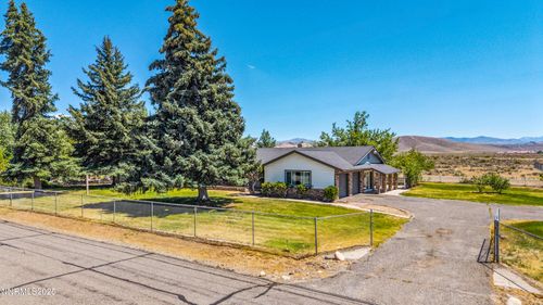 1513 S Riverview Drive, Gardnerville, NV, 89460 | Card Image