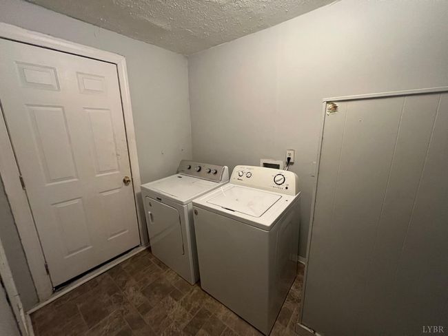 2468 Mosby Ave, House other with 4 bedrooms, 3 bathrooms and null parking in Lynchburg VA | Image 8