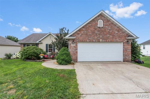 2513 Ridgeway Dr, Jackson, MO, 63755-3250 | Card Image