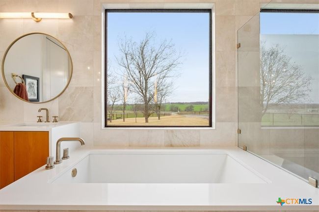 11579 Willow Grove Rd, Home with 4 bedrooms, 3 bathrooms and null parking in Moody TX | Image 24