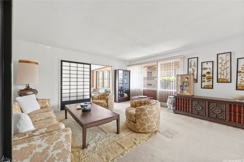 3239 Ala Laulani St, Honolulu, HI, 96818-2346 | Card Image