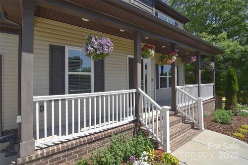 1021 Vickie Ln, Stallings, NC, 28104-4982 | Card Image