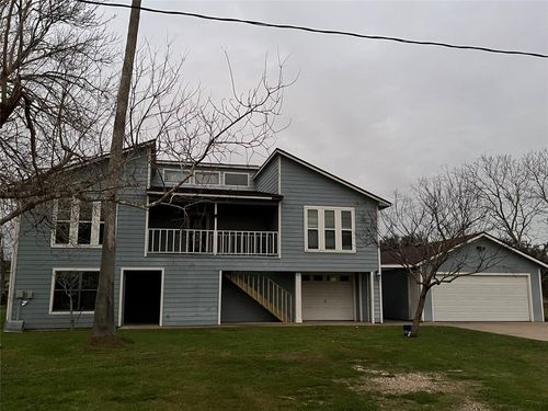 cr657-12022 Annette Rd, Angleton, TX, 77515-8104 | Card Image