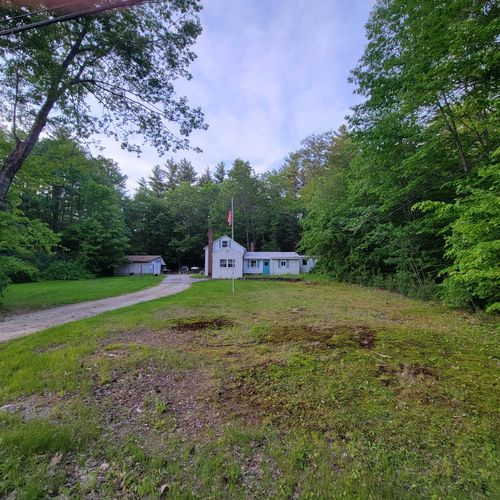 167 Branch Londonderry Tpke, Hopkinton, NH, 03229-2002 | Card Image
