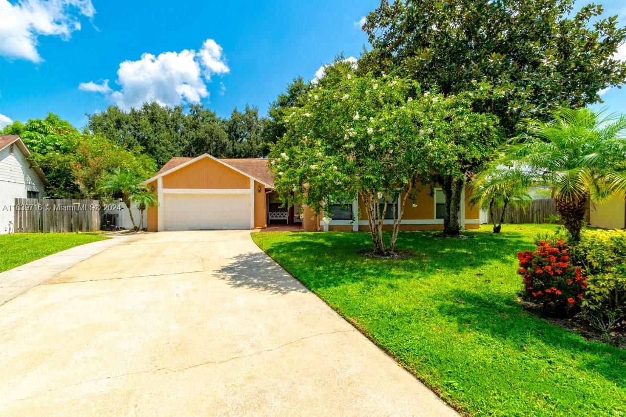 Red Bay Dr, Orlando, FL 32829