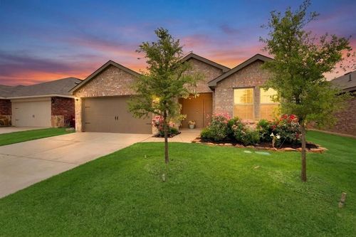 2122 Berrywood Dr, Royse City, TX, 75189-8286 | Card Image