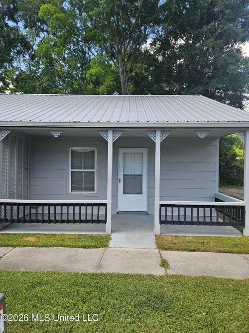 a-9621 Smith Ave, Vancleave, MS, 39565-9513 | Card Image