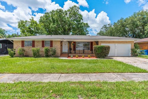 8348 Sanlando Ave, JACKSONVILLE, FL, 32211-5136 | Card Image