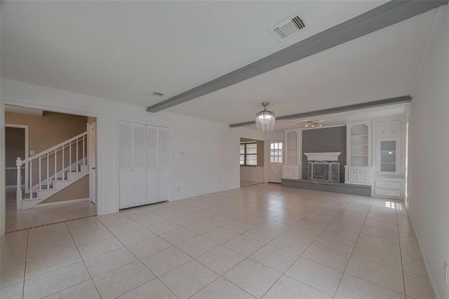 5711 Arenas Timbers Dr, House other with 4 bedrooms, 3 bathrooms and 2 parking in Humble TX | Image 7
