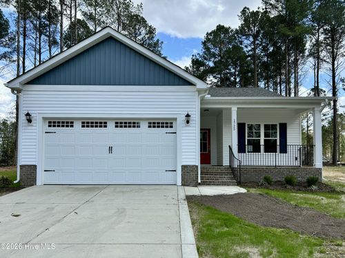 1725 Cardinal Dr, Deep Run, NC, 28525-9817 | Card Image