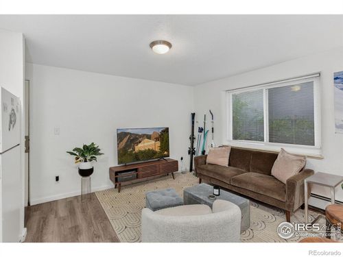 apt-2-961 16th St, Boulder, CO, 80302-7329 | Card Image
