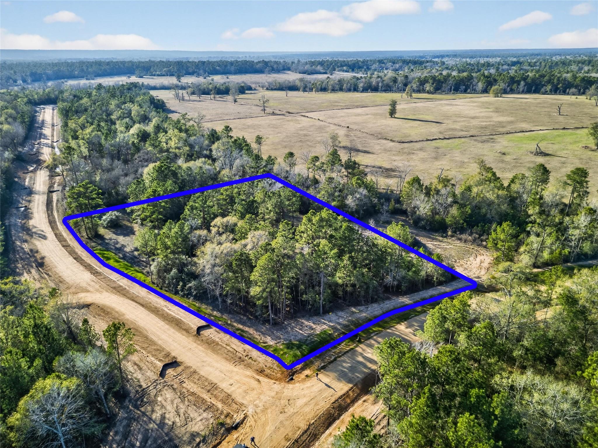 Land in Coldspring