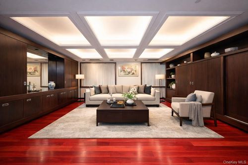 198 Grand St, New York, NY, 10013-3787 | Card Image