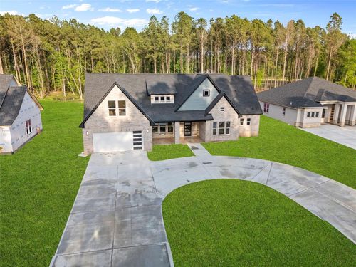 3035 Choate Cir, Dayton, TX, 77535 | Card Image