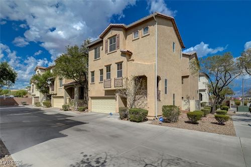 8932 Paula Jean Ave, Las Vegas, NV, 89149-4464 | Card Image