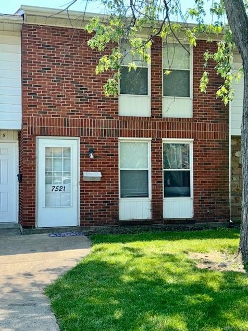 7521 Mount Hood, Dayton, OH, 45424-2020 | Card Image