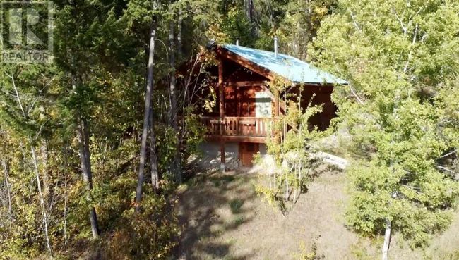 3483 Highway 95, House other with 10 bedrooms, 8 bathrooms and 20 parking in Parson BC | Image 75