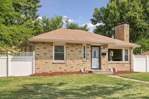 5340 46th Ave N, Robbinsdale, MN, 55422-1118 | Card Image