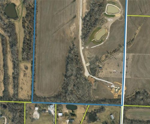 2A Meadow Lane, Raymore, MO, 64083 | Card Image